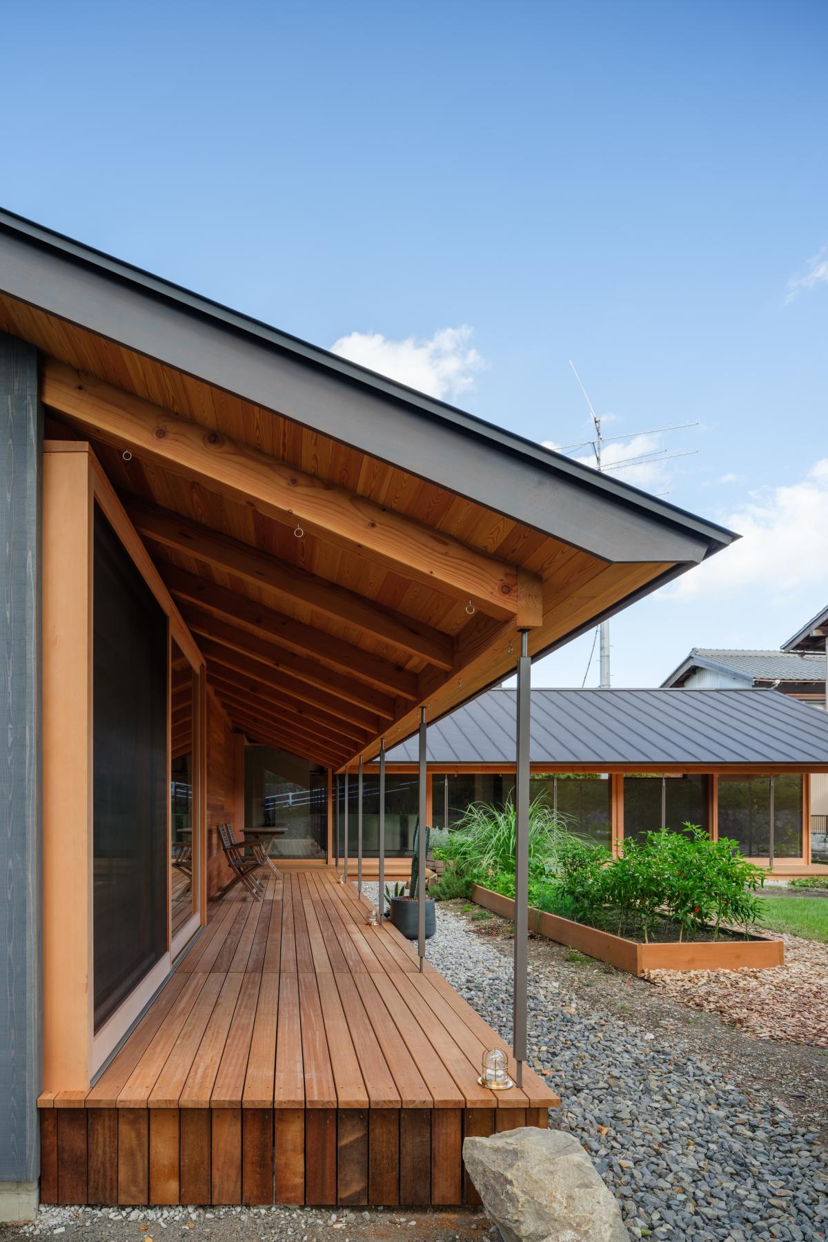 ウッドデッキ